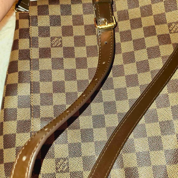 LOuis Vuitton Damier sling bag - Picture 3 of 12